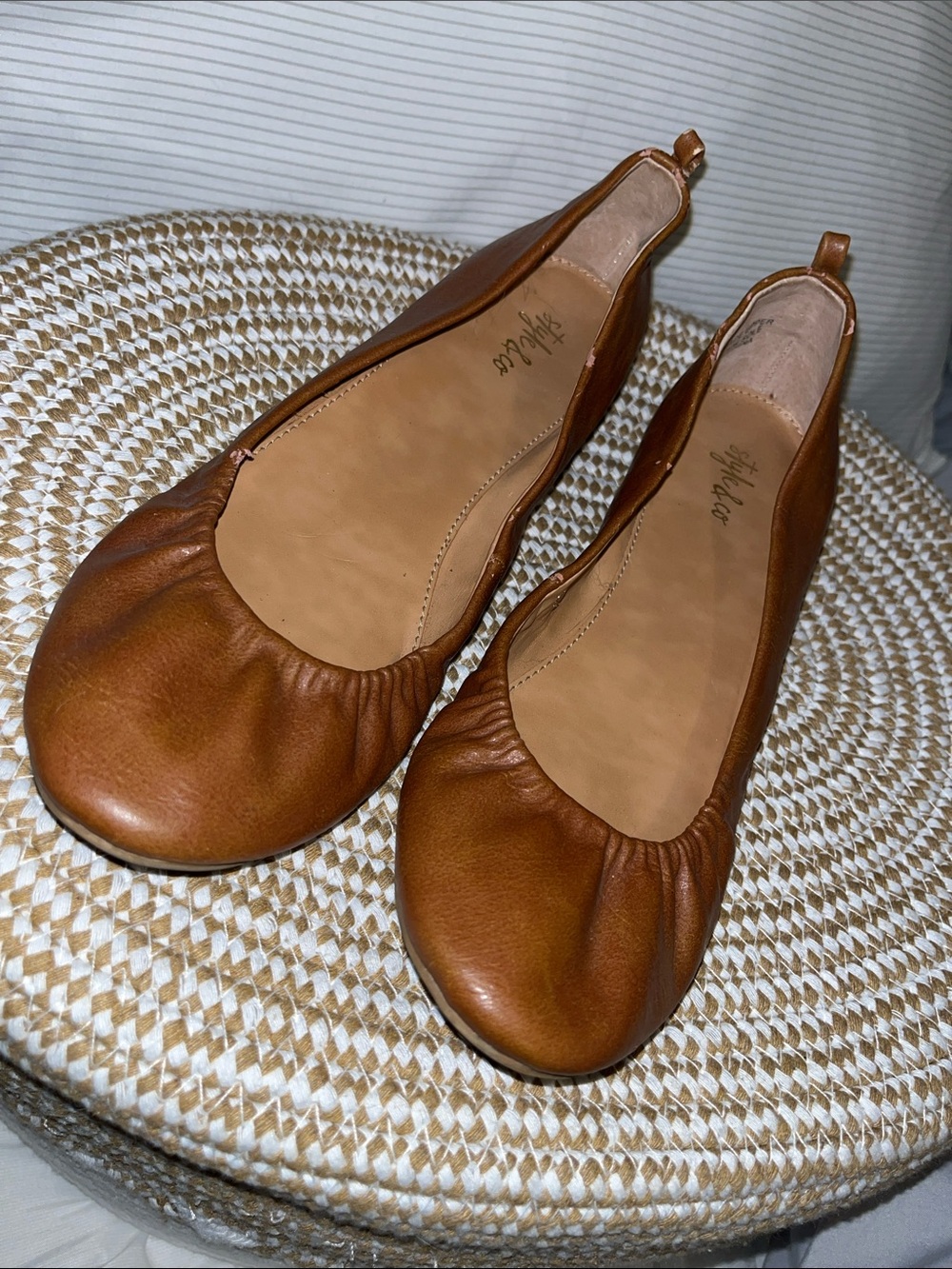 Styluxe Tan Leather Gathered Toe Ballet Flats - Women